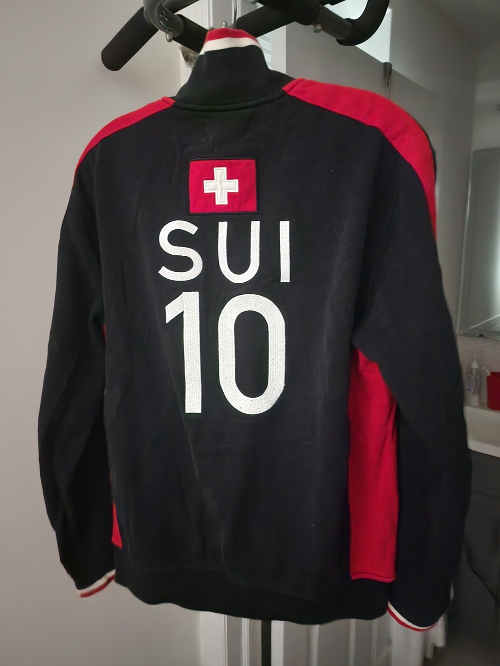Ralph Lauren Black and Red Crewneck with SUI 10 Graphic